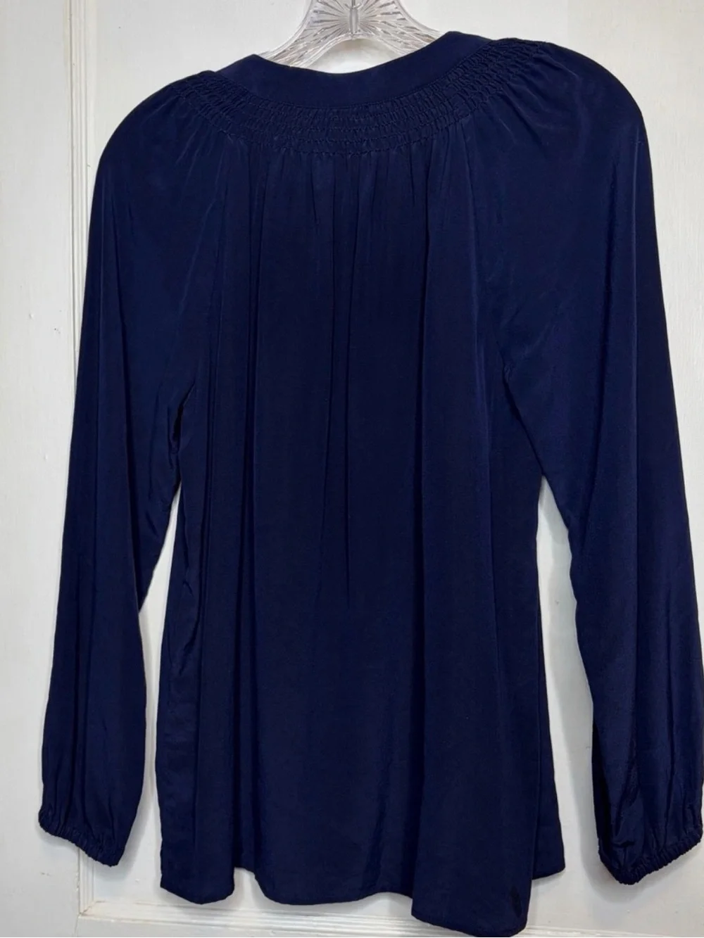 Lilly Pulitzer Womens Small Elsa Silk Top Navy Smocked Neck Puff Sleeve Coastal